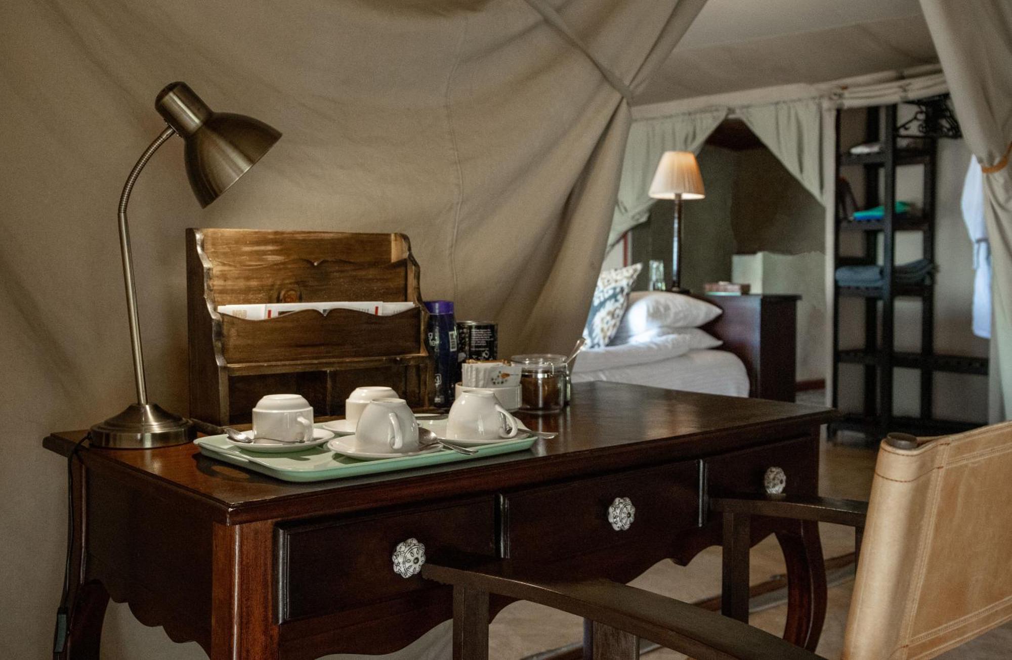 Entumoto Main Camp Otel Ololaimutiek Dış mekan fotoğraf